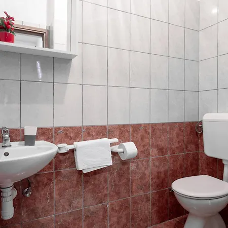 Kuca Za Odmor Avis * Makarská