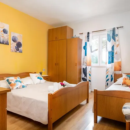 Kuca Za Odmor Avis Makarska * Veliko Brdo (Makarska)
