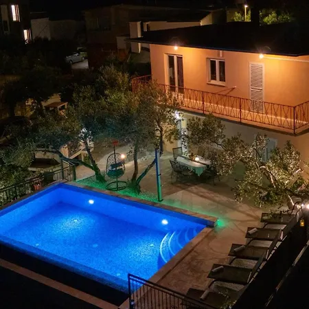 Kuca Za Odmor Avis Makarska Apartment *