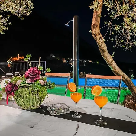 Kuca Za Odmor Avis Makarska Apartment *