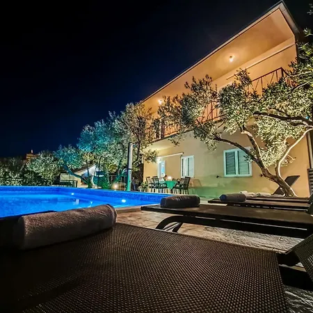 Apartment Kuca Za Odmor Avis Makarska Veliko Brdo (Makarska)